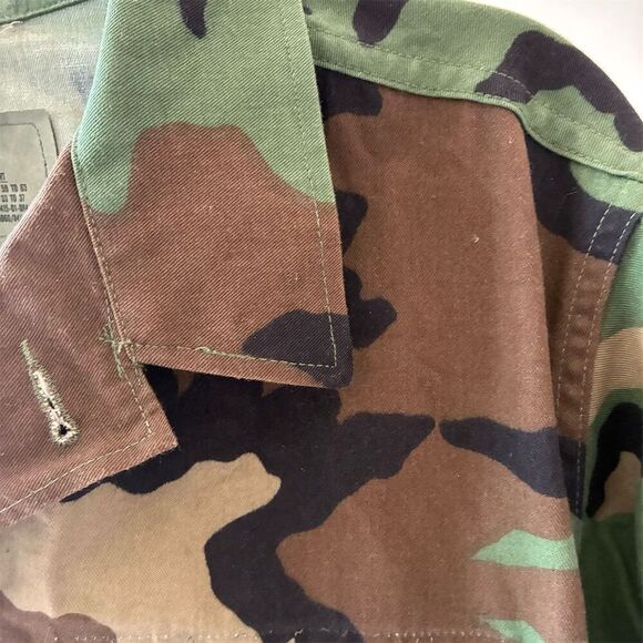 Vintage 90s Men's Camo Military Jacket and Pants Size S Button-Up Short Length - Picture 3 of 15